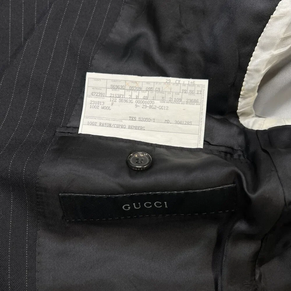 Gucci Tom Ford Blazer Mens Size 48R Black 100% Wool Pinstripe Notch Lapel